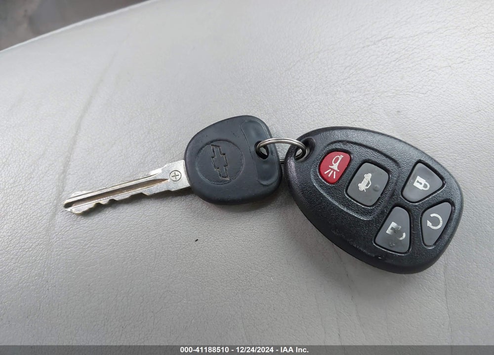 2006 CHEVROLET IMPALA LTZ VIN: 2G1WU581469275600