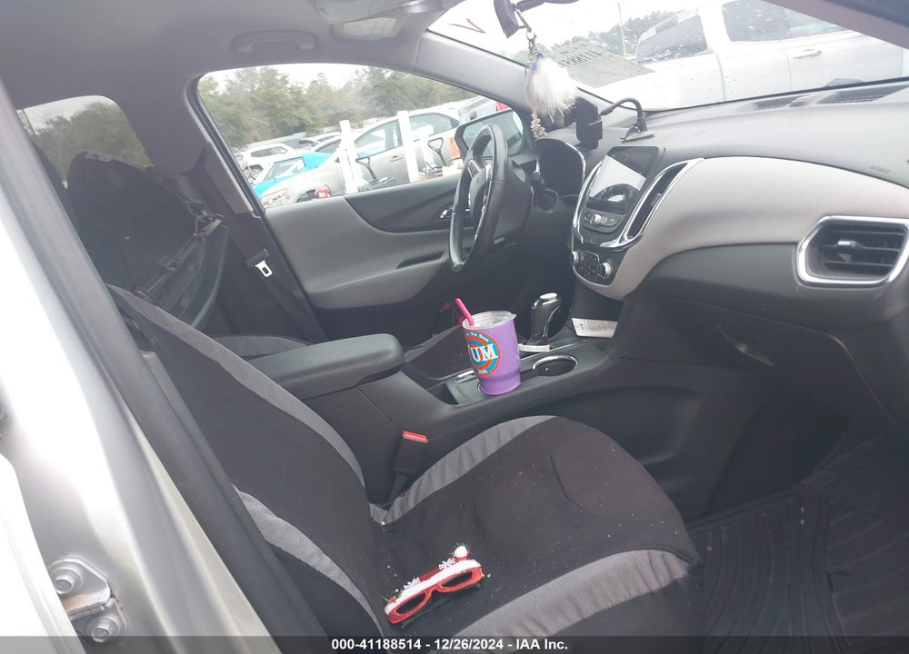 2019 CHEVROLET EQUINOX LT VIN: 3GNAXKEV0KS604022