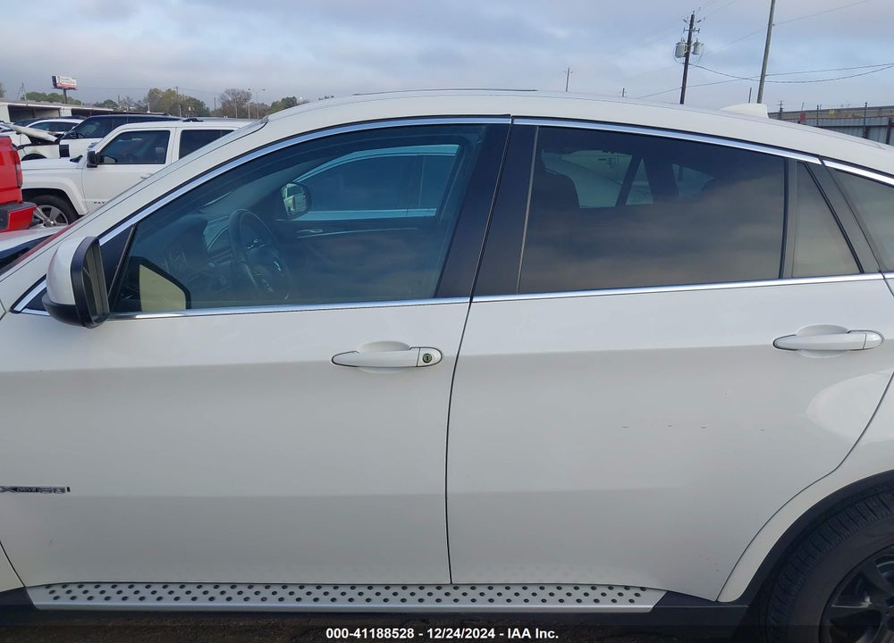2011 BMW X6 XDRIVE50I VIN: 5UXFG8C5XBLZ96774