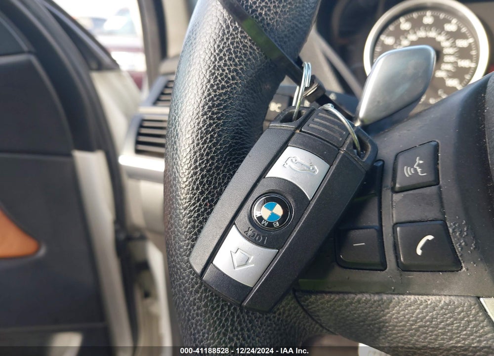 2011 BMW X6 XDRIVE50I VIN: 5UXFG8C5XBLZ96774