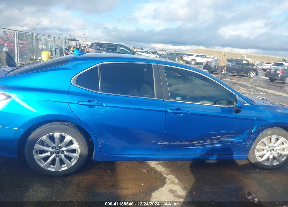 2020 TOYOTA CAMRY LE VIN: 4T1C11AK4LU321323