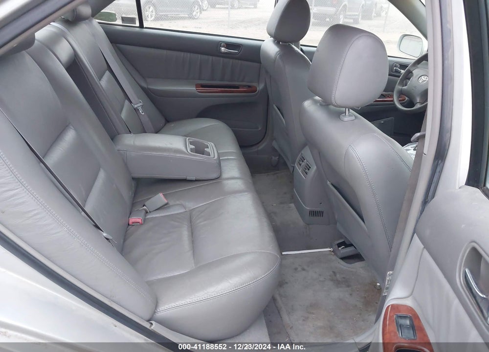 2002 TOYOTA CAMRY XLE V6 VIN: 4T1BF32K12U529794