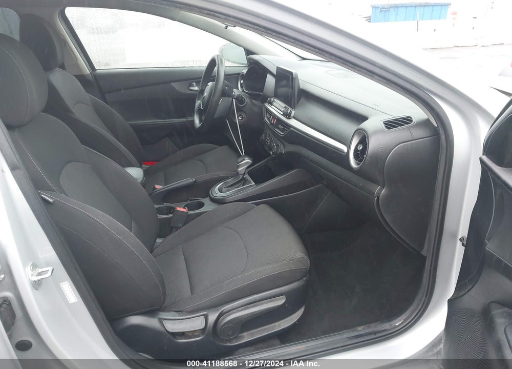 2020 KIA FORTE LXS VIN: 3KPF24AD3LE204185