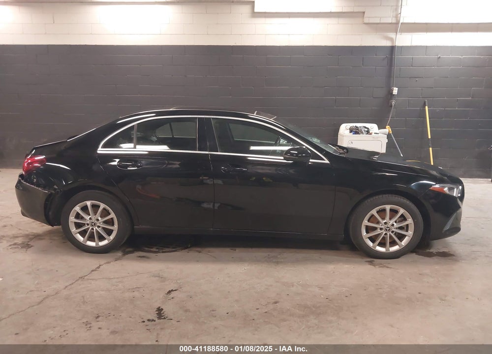 2021 MERCEDES-BENZ A 220 VIN: W1K3G4FB8MJ293208