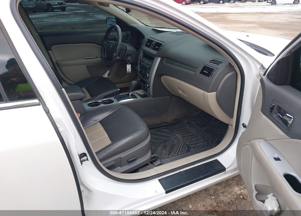 2010 MERCURY MILAN HYBRID VIN: 3MEDM0L39AR645984