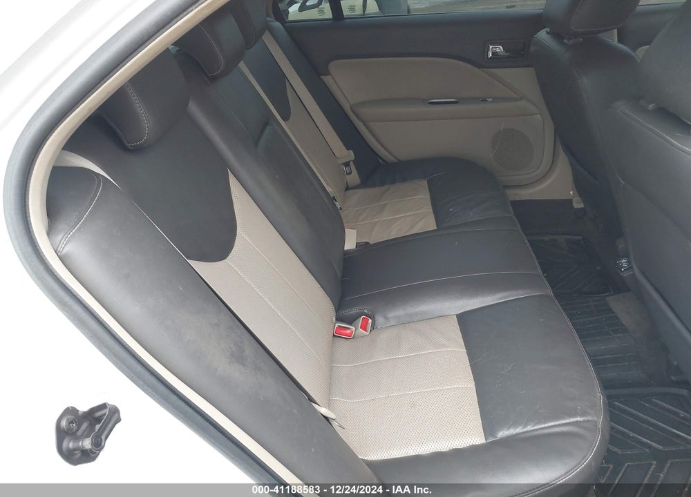 2010 MERCURY MILAN HYBRID VIN: 3MEDM0L39AR645984