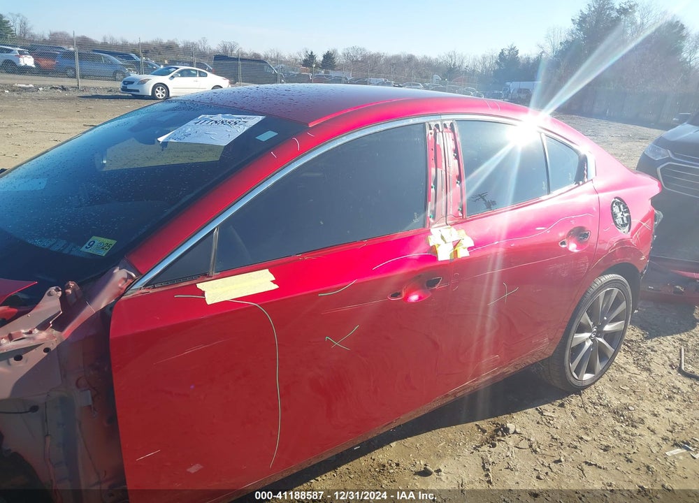 2019 MAZDA MAZDA3 VIN: JM1BPACL1K1107006