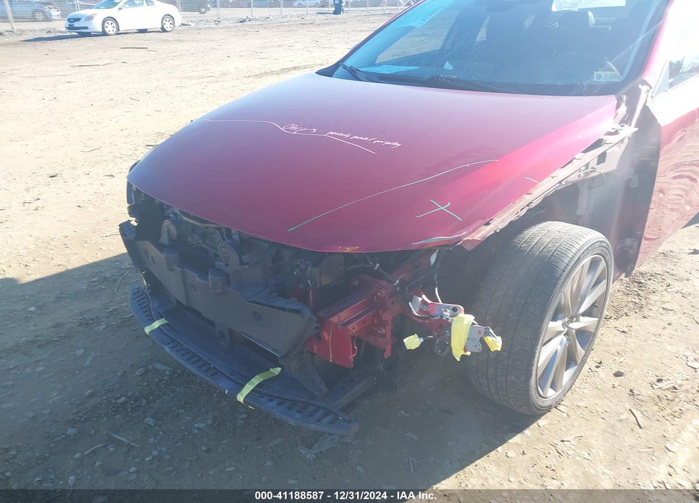 2019 MAZDA MAZDA3 VIN: JM1BPACL1K1107006