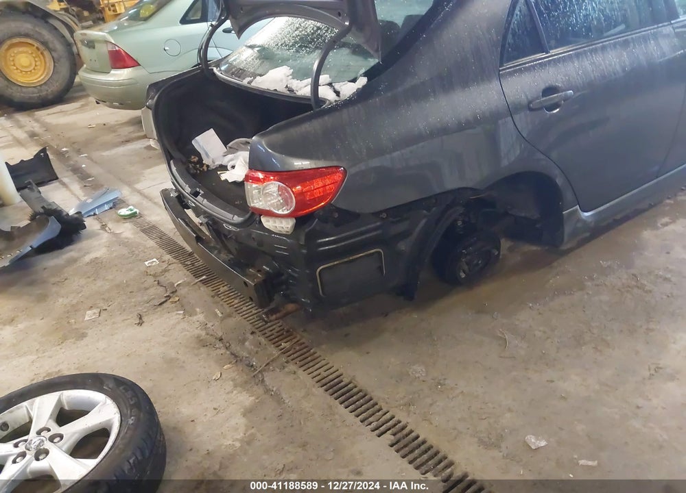 2011 TOYOTA COROLLA VIN: 2T1BU4EE1BC630143