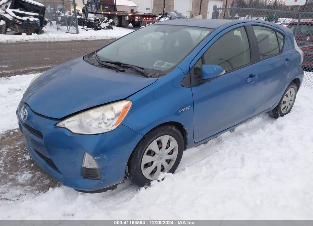 2013 TOYOTA PRIUS C TWO VIN: JTDKDTB36D1538093