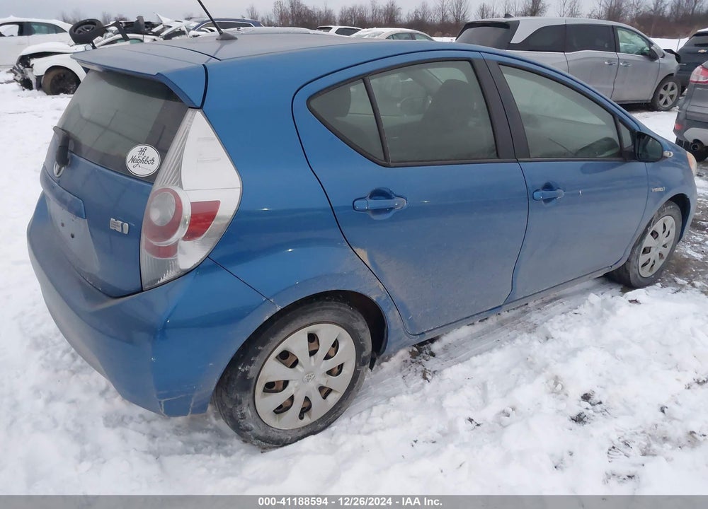 2013 TOYOTA PRIUS C TWO VIN: JTDKDTB36D1538093