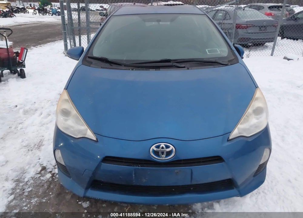 2013 TOYOTA PRIUS C TWO VIN: JTDKDTB36D1538093