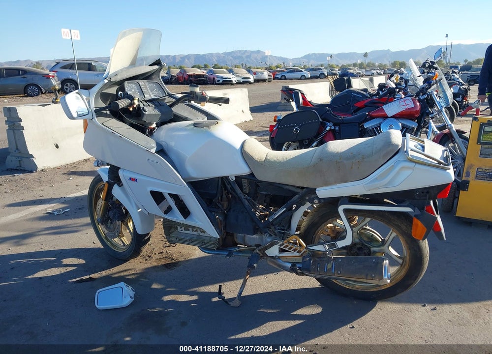 1987 BMW K75 C/T VIN: WB1057407H0132007