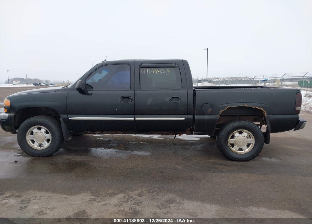 2005 GMC SIERRA 1500 SLT VIN: 2GTEK13T351178105