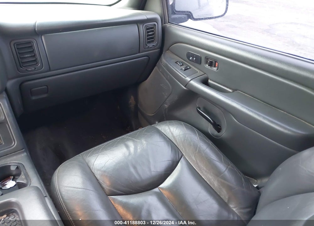 2005 GMC SIERRA 1500 SLT VIN: 2GTEK13T351178105