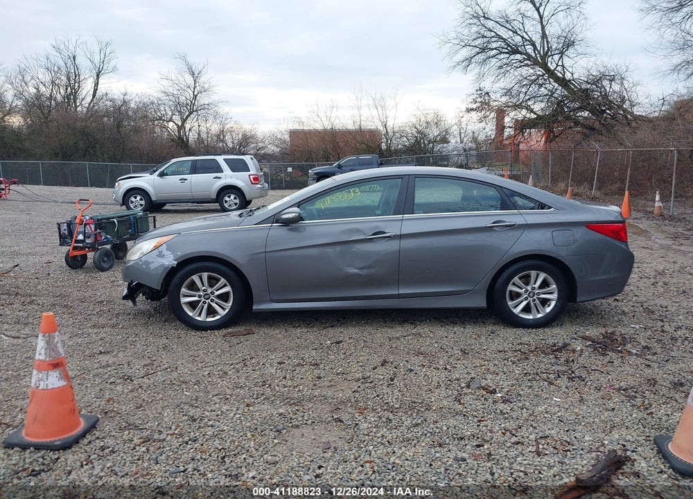 2014 HYUNDAI SONATA GLS VIN: 5NPEB4ACXEH899444