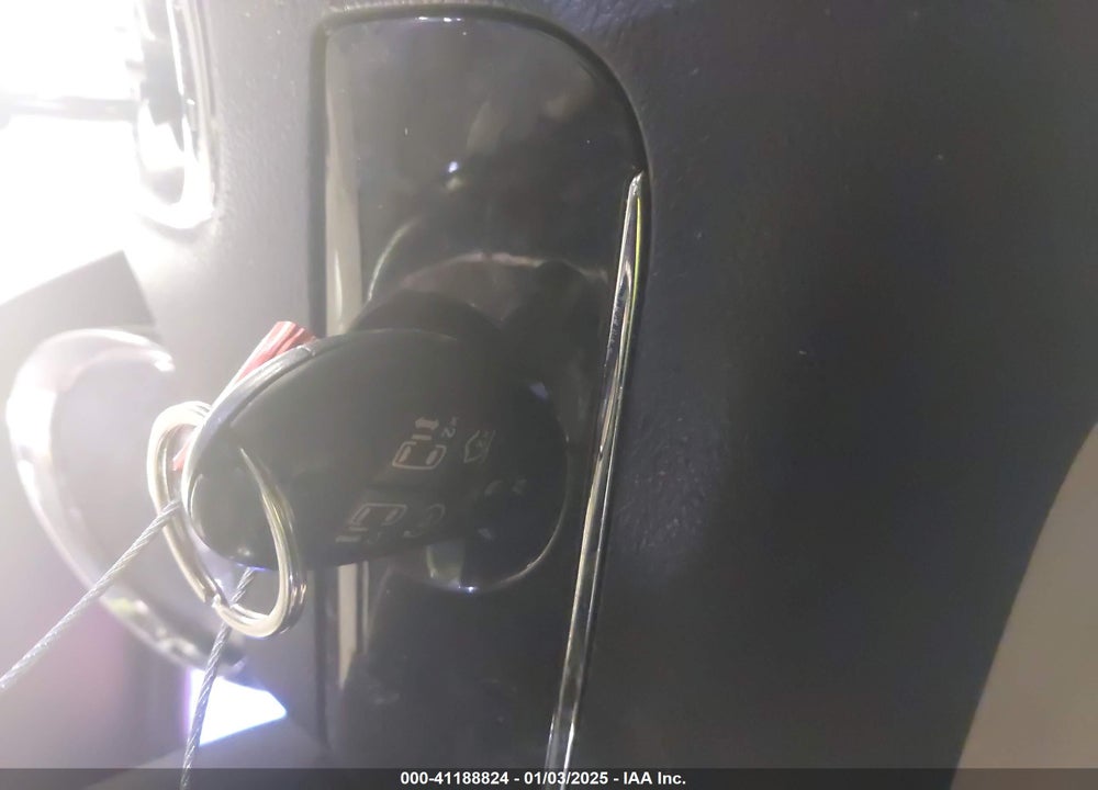 2013 CHRYSLER TOWN & COUNTRY TOURING VIN: 2C4RC1BG2DR677092