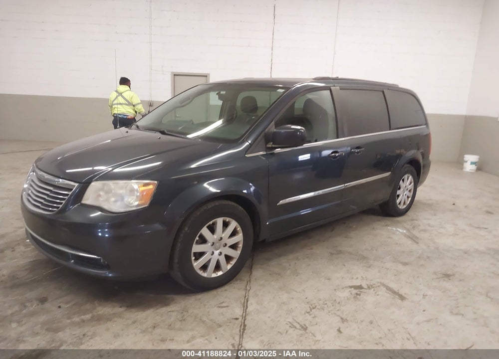 2013 CHRYSLER TOWN & COUNTRY TOURING VIN: 2C4RC1BG2DR677092