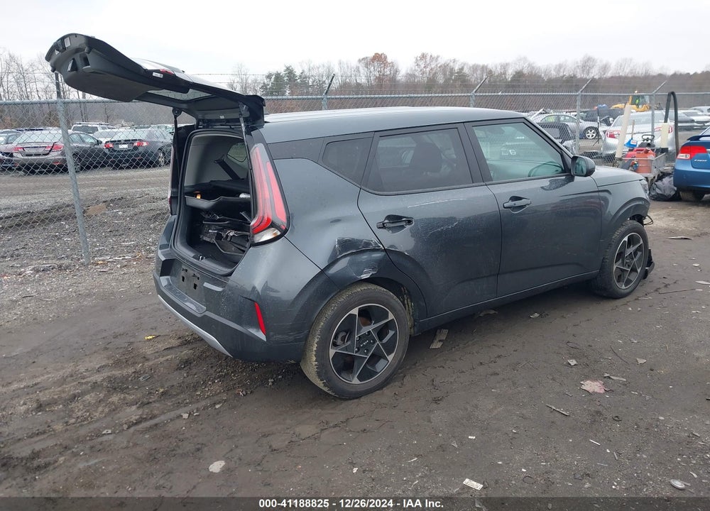 2023 KIA SOUL VIN: KNDJ33AU9P7887372