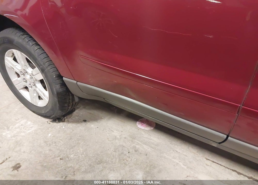 2011 CHEVROLET TRAVERSE 2LT VIN: 1GNKVJED8BJ272022