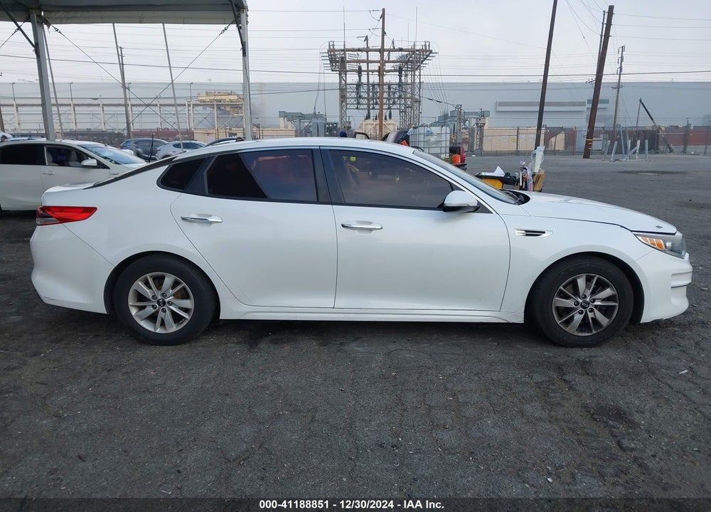 2016 KIA OPTIMA LX VIN: 5XXGT4L30GG049789