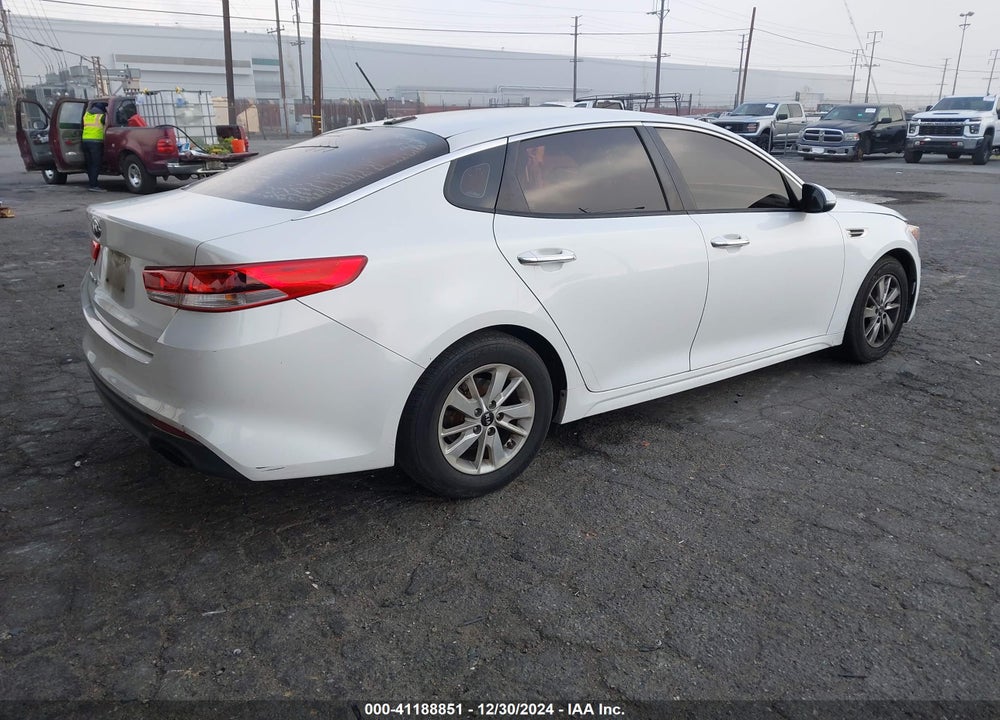 2016 KIA OPTIMA LX VIN: 5XXGT4L30GG049789