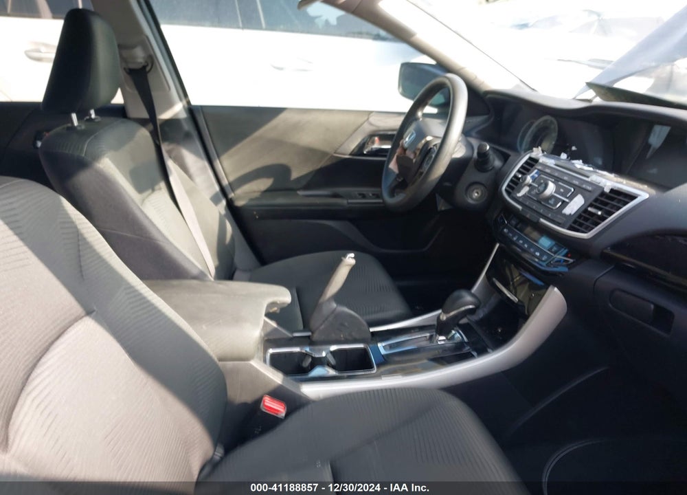 2017 HONDA ACCORD LX VIN: 1HGCR2F37HA080520