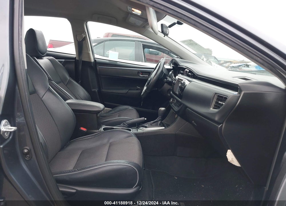 2015 TOYOTA COROLLA VIN: 5YFBURHE5FP256201
