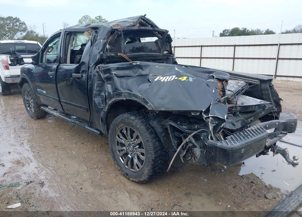 2015 NISSAN TITAN VIN: 1N6BA0EC0FN513590
