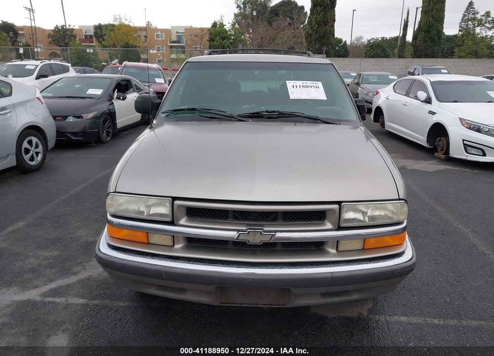 2001 CHEVROLET BLAZER LT VIN: 1GNCS13W312125925
