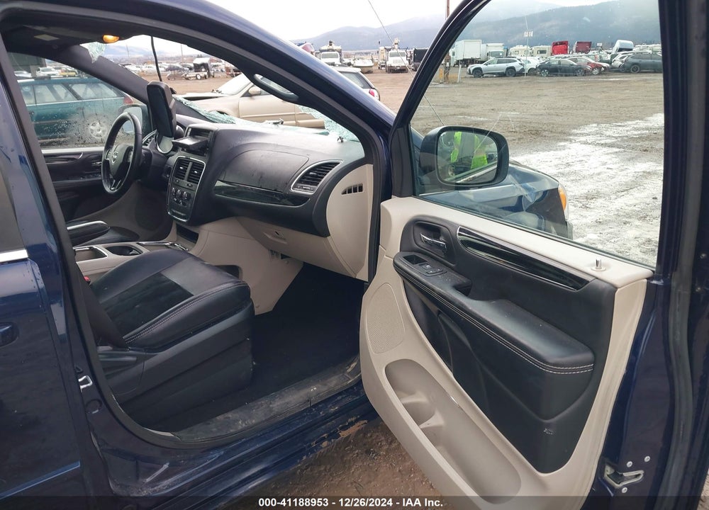 2017 DODGE GRAND CARAVAN SXT VIN: 2C4RDGCG8HR624983