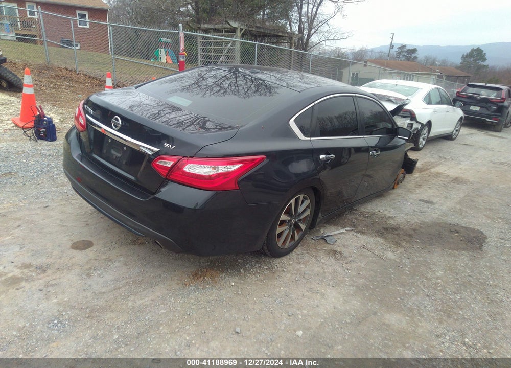 2017 NISSAN ALTIMA 2.5/2.5 S/2.5 SL/2.5 SR/2.5 SV VIN: 1N4AL3AP9HC124325