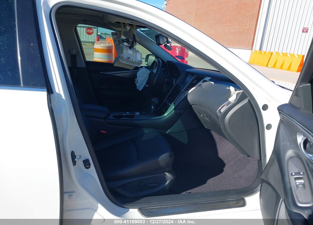 2014 INFINITI Q50 VIN: JN1BV7AP9EM687206