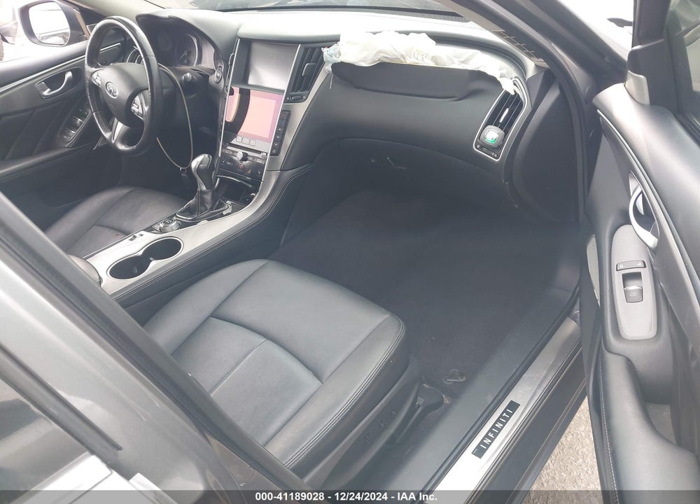 2017 INFINITI Q50 VIN: JN1EV7AP9HM735076