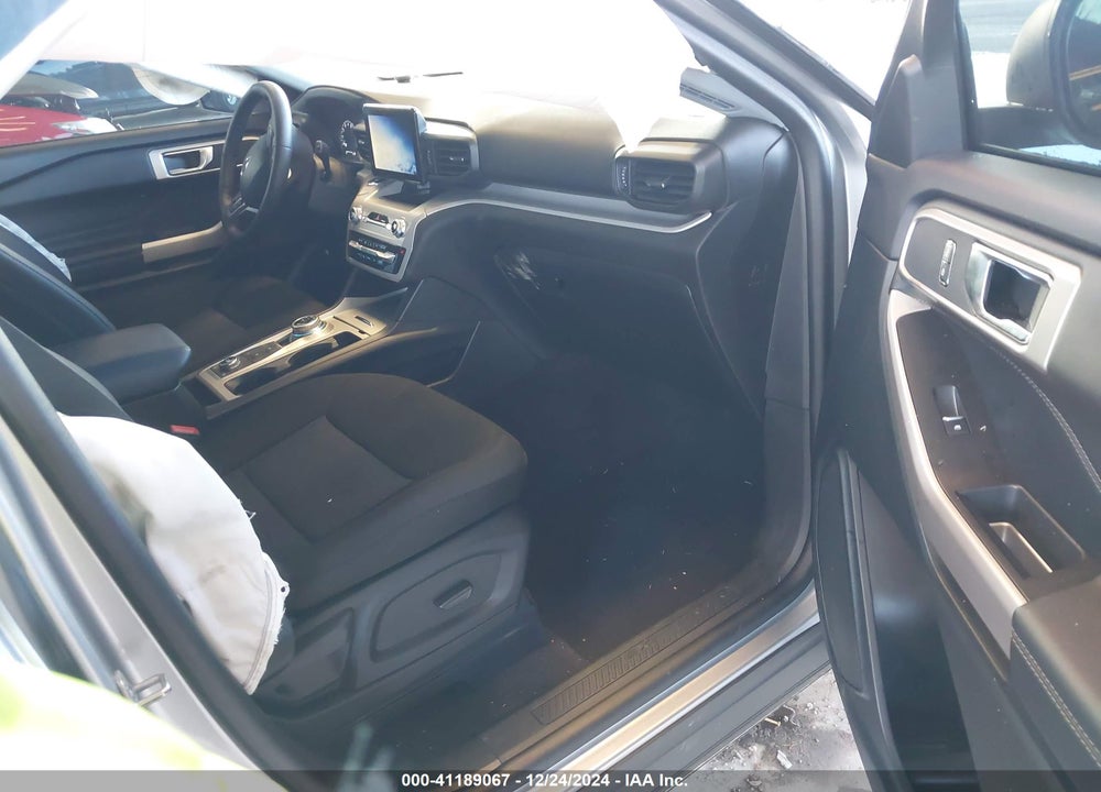 2024 FORD EXPLORER XLT VIN: 1FMSK8DH2RGA72836