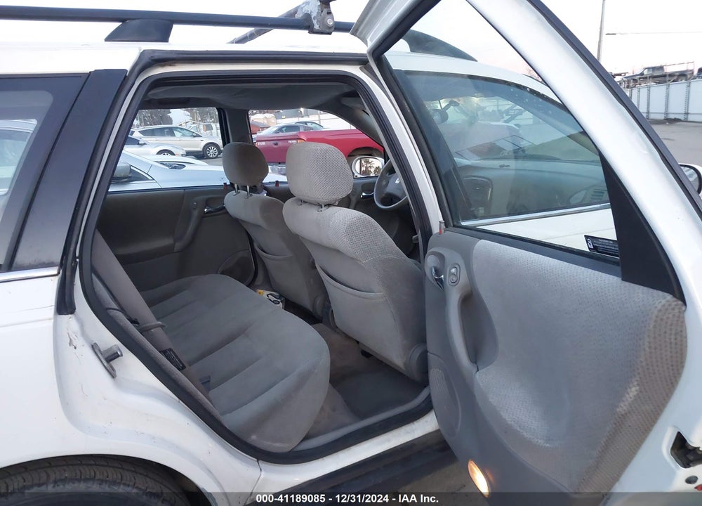 2001 SATURN LW300 VIN: 1G8JW82R81Y540576