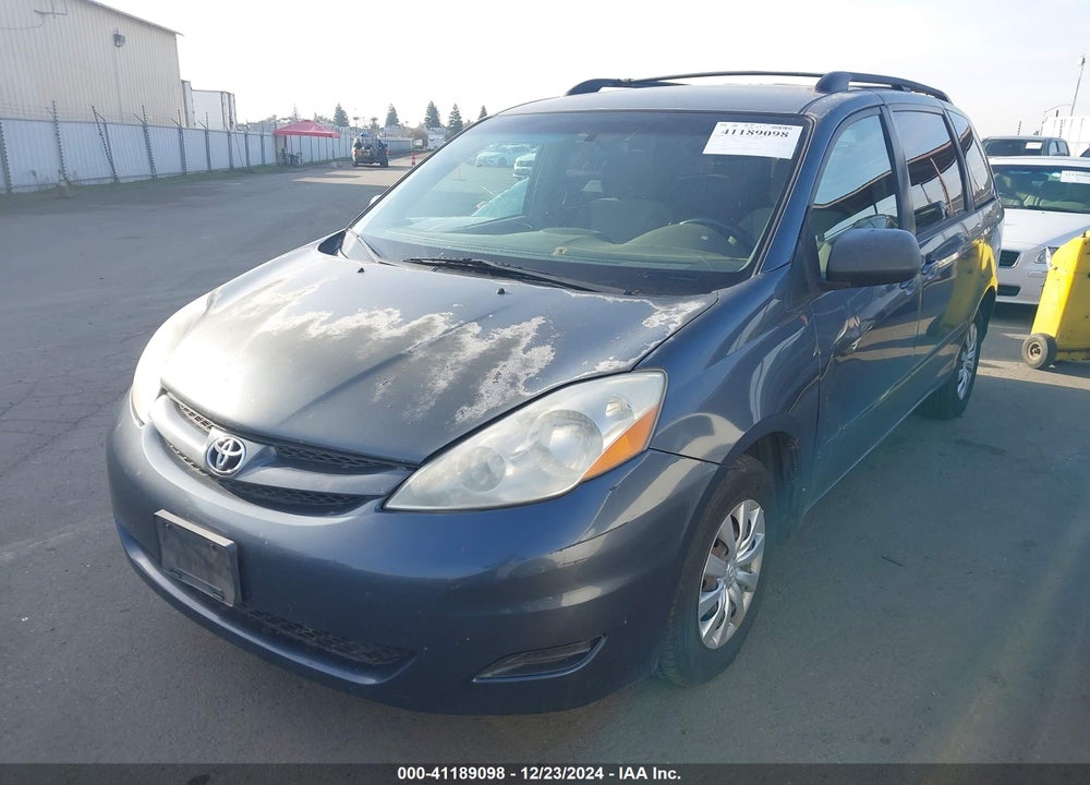 2010 TOYOTA SIENNA LE VIN: 5TDKK4CC7AS342009