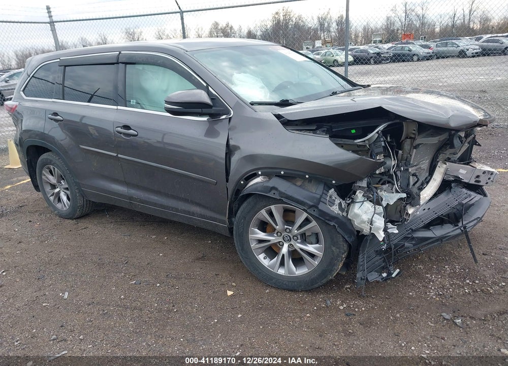 2016 TOYOTA HIGHLANDER LE PLUS V6 VIN: 5TDBKRFH2GS352654