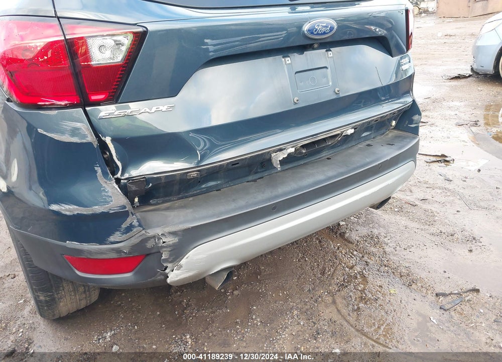 2019 FORD ESCAPE SEL VIN: 1FMCU9HD2KUC49484