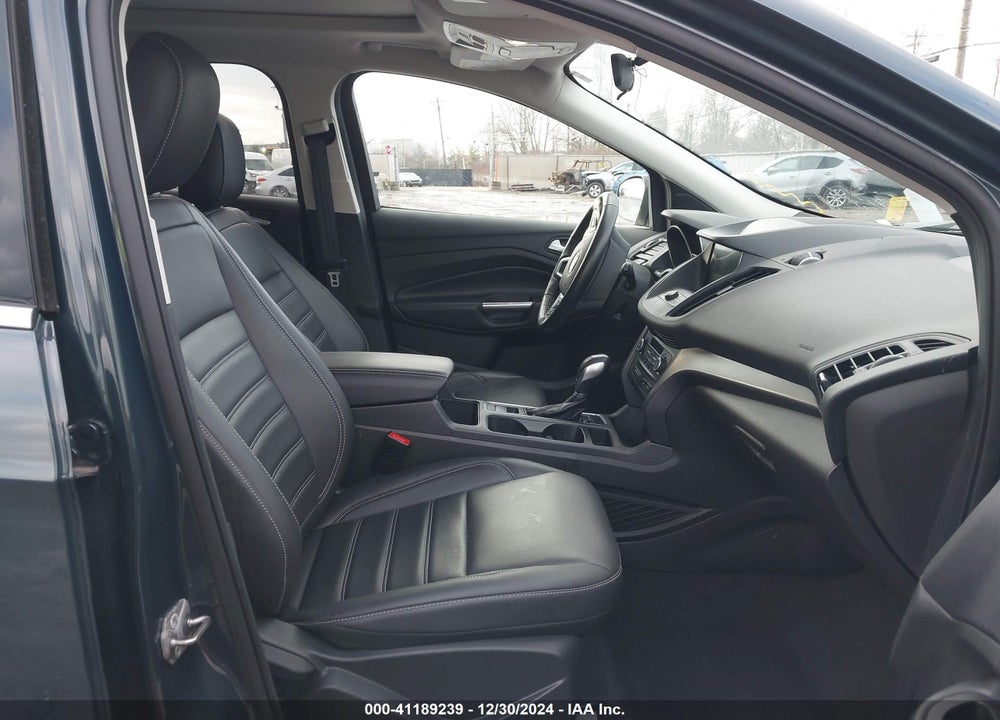 2019 FORD ESCAPE SEL VIN: 1FMCU9HD2KUC49484