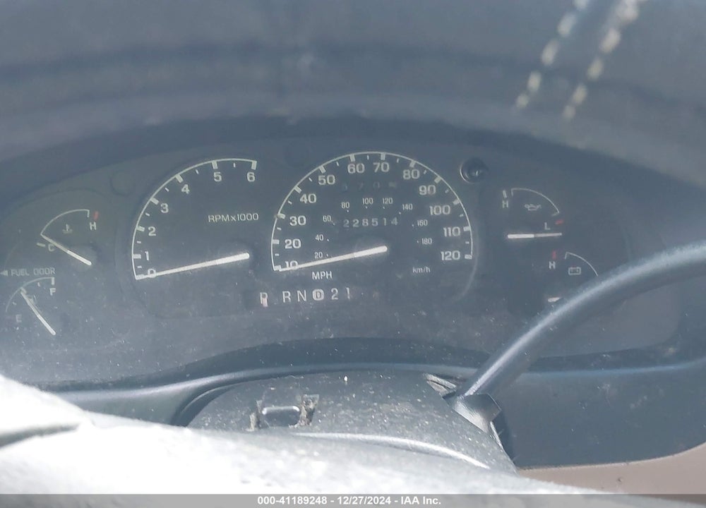 1999 FORD EXPLORER EDDIE BAUER/LIMITED/XLT VIN: 1FMDU34E4XZA99811