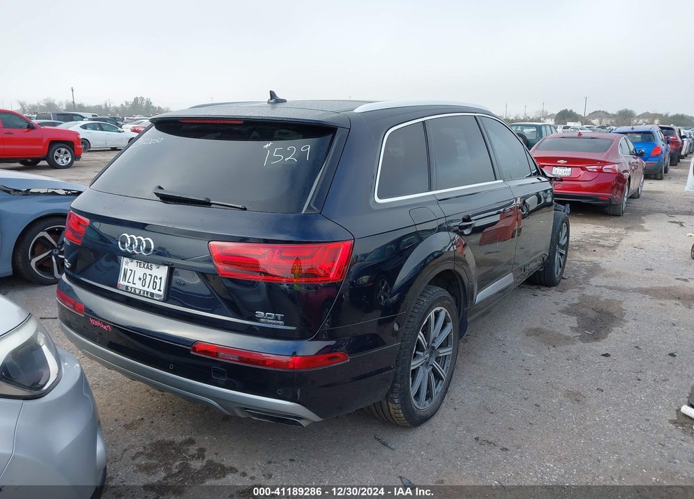 2017 AUDI Q7 3.0T PREMIUM VIN: WA1LAAF70HD021529