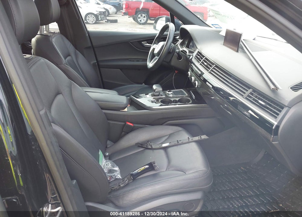 2017 AUDI Q7 3.0T PREMIUM VIN: WA1LAAF70HD021529