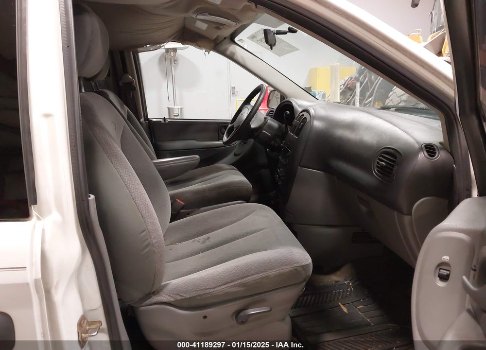 2005 DODGE GRAND CARAVAN SE VIN: 1D4GP24R85B342695