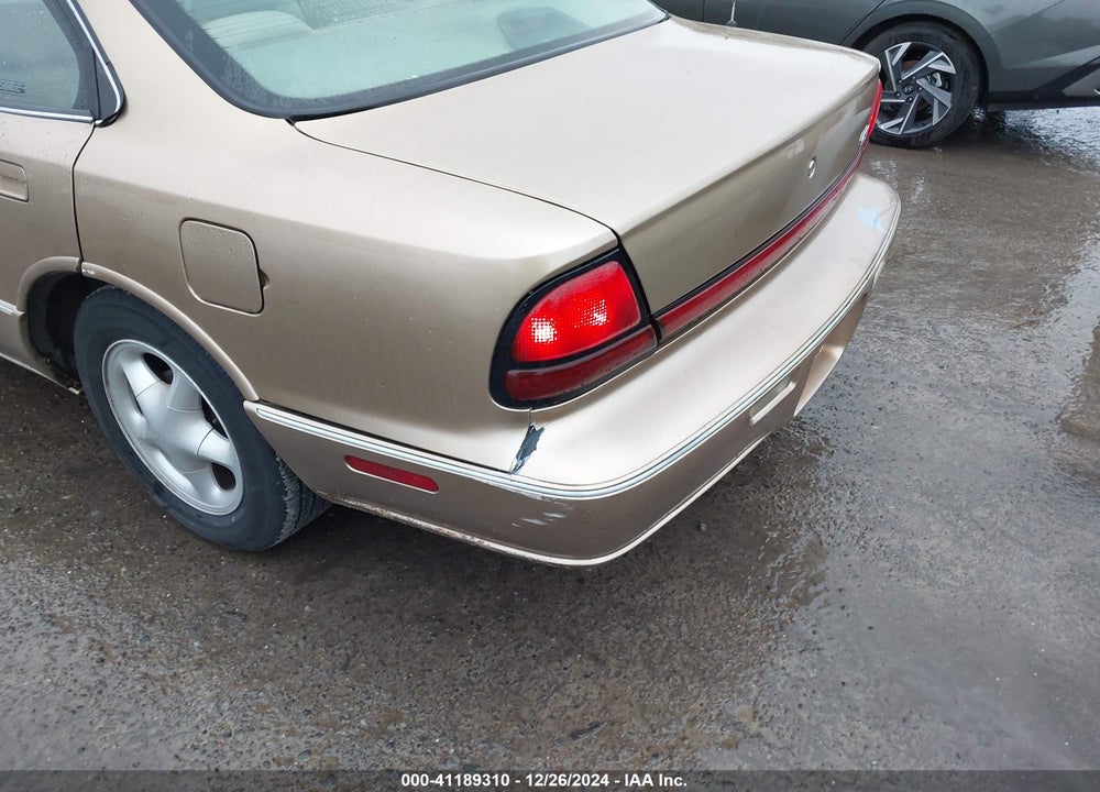 1998 OLDSMOBILE LSS VIN: 1G3HY52K1W4807491