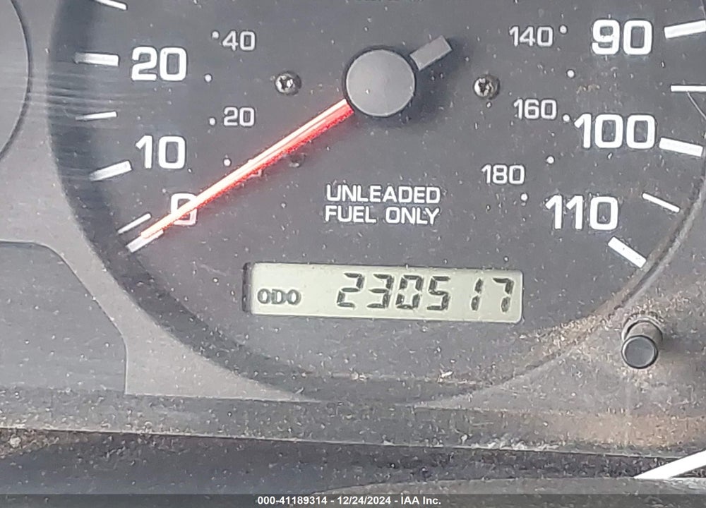 2000 NISSAN FRONTIER XE VIN: 1N6DD26S1YC422859