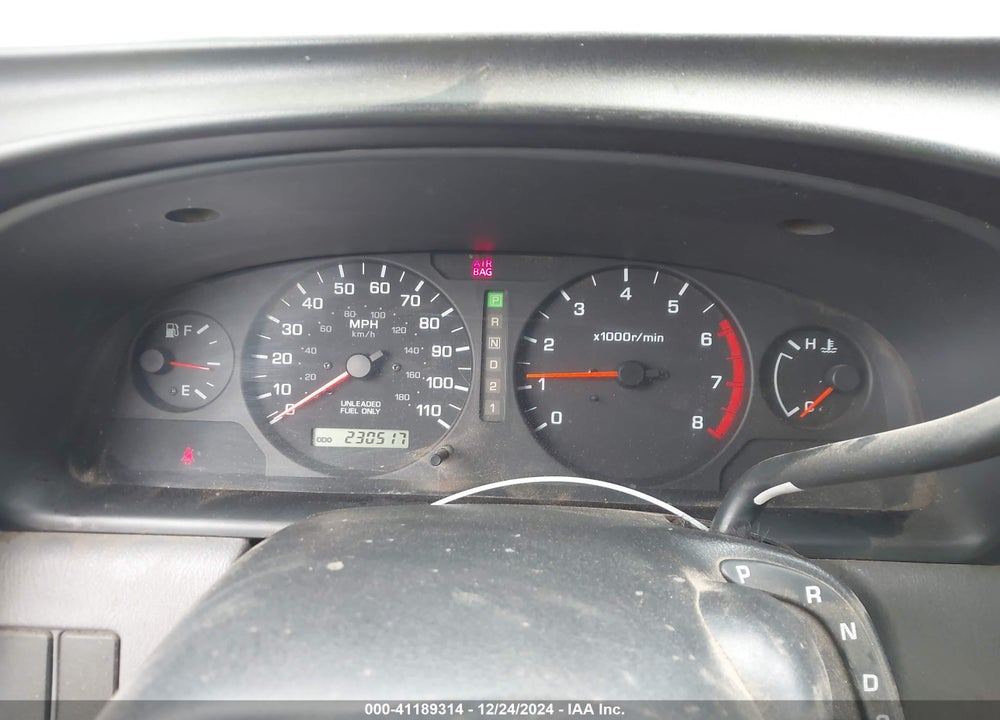 2000 NISSAN FRONTIER XE VIN: 1N6DD26S1YC422859