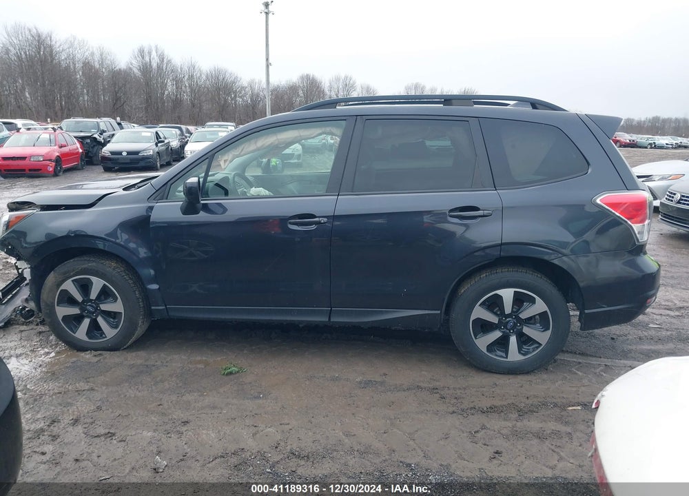 2018 SUBARU FORESTER 2.5I PREMIUM VIN: JF2SJAEC0JH451755