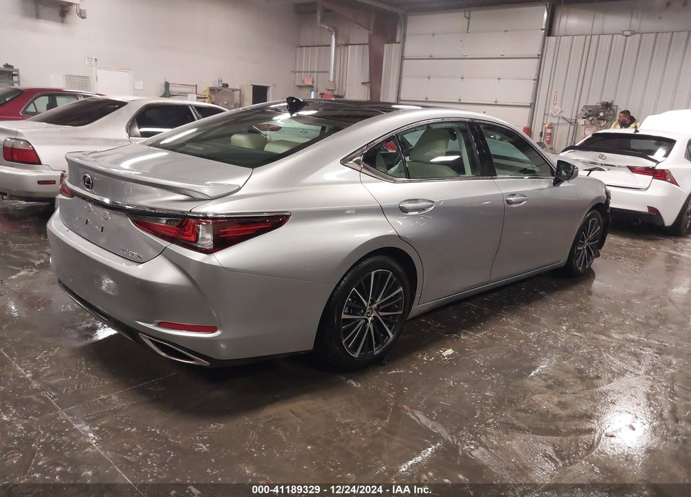 2022 LEXUS ES 350 VIN: 58ADZ1B14NU124361
