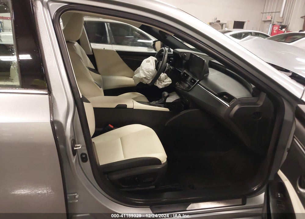 2022 LEXUS ES 350 VIN: 58ADZ1B14NU124361
